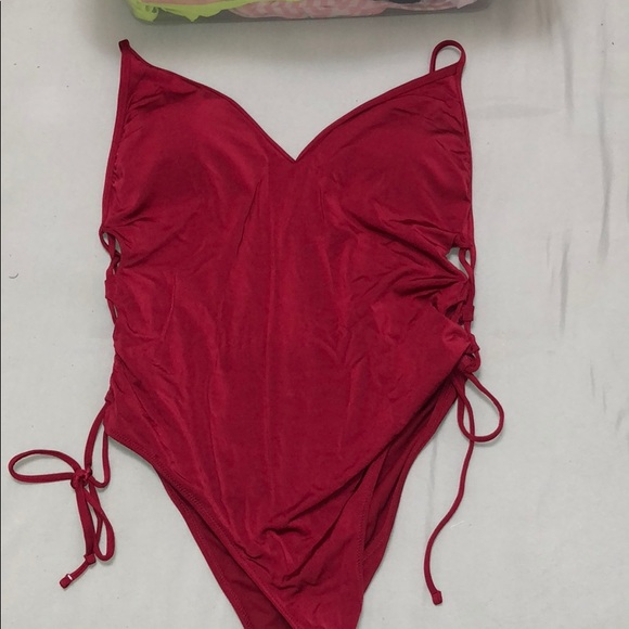 Abercrombie and Fitch One Piece Swimsuit - Picture 1 of 3